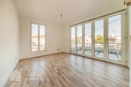 Lichtdurchflutetes 5-Zimmer Büro in Wiener Neustadt