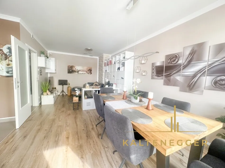 Moderne 3-Zimmer-Wohnung mit Balkon, Garage und Stellplatz - Bild