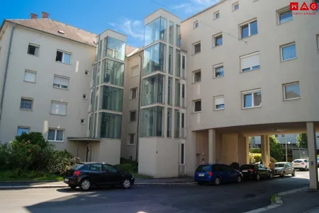 Außenanlage 1 - KI bearbeitet