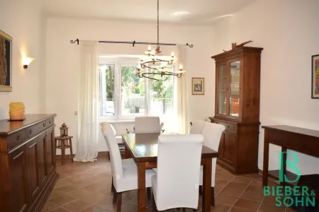Wohnzimmer / Essbereich