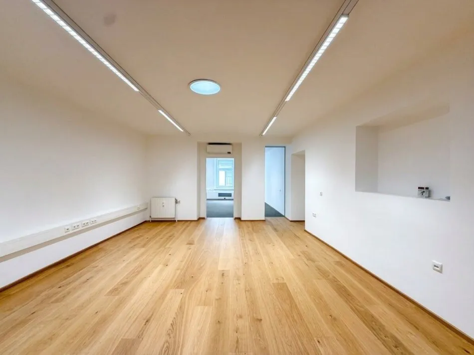 Modern. Neu saniert. Top-Lage. – Büro in der Mittergasse in Bruck an der Mur - Titelbild