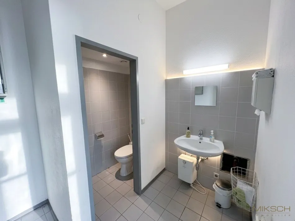 Top Geschäftslokal I 42m² I nahe Bahnhof I St. Pölten - Bild