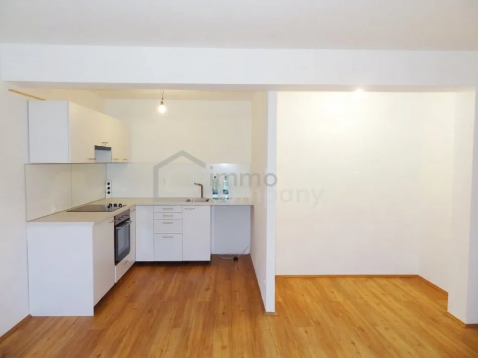 MIT WEITBLICK: Moderne und gemütliche 3-Zimmer Wohnung mit bester Infrastruktur - Titelbild