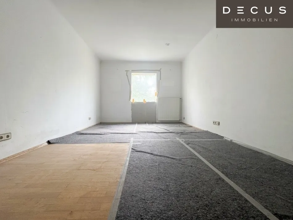 | 3 -ZIMMER-WOHNUNG IM ALTBAU MIT GROSSEM POTENTIAL | SANIERUNGSBEDARF | FÜR LIEBHABER ZUM AUSBAU | MIT BALKON IN DEN INNENHOF | TOP LAGE | GRAZ-GEIDORF - Bild