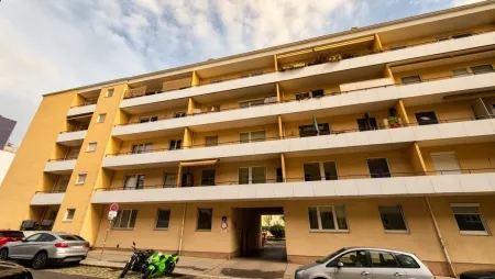 4-Zimmer mit Fernblick & KFZ Abstellplatz