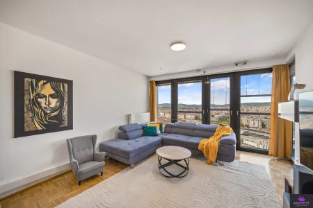 Panorama-Wohnzimmer im 20. Stock – Wien als tägliche Kulisse