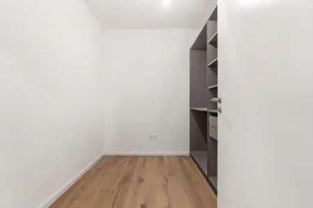 begehbarer Kleiderschrank