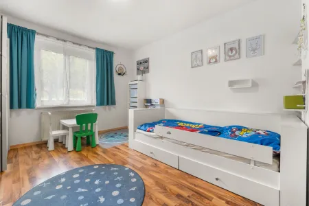 Schlafzimmer 2