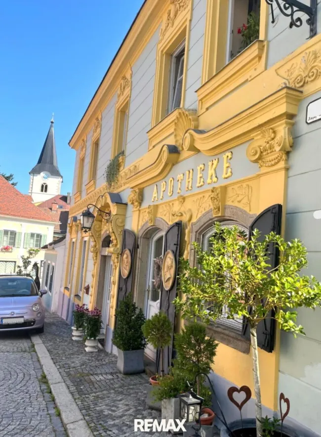 Weitra: Wohn- und Geschäftshaus mit einzigartiger Fassade - Bild
