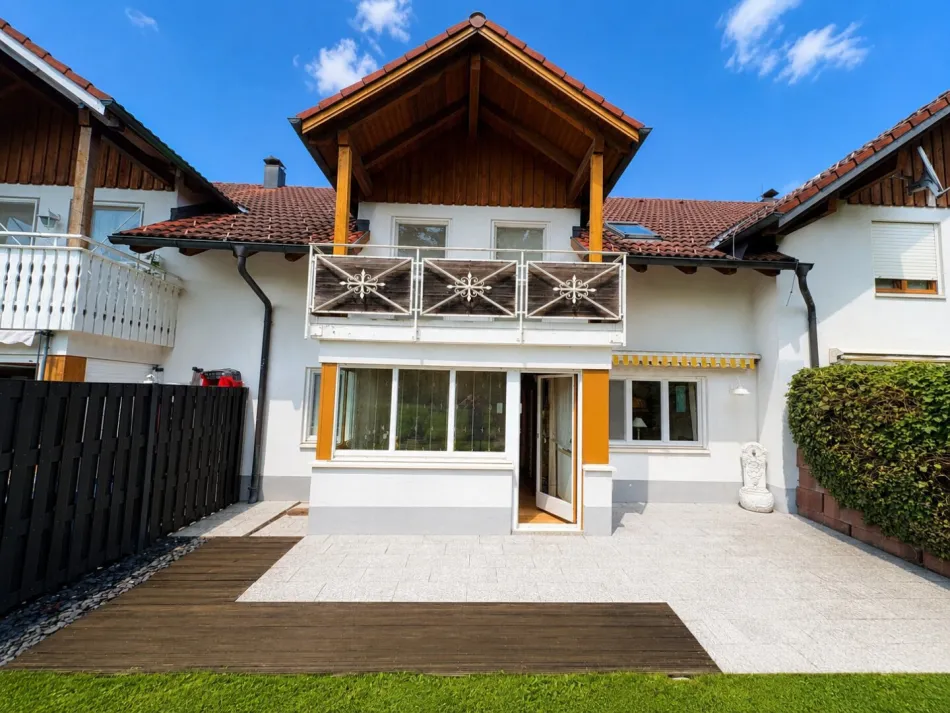 Großzügiges Reihenhaus in Sackgasse - Bild