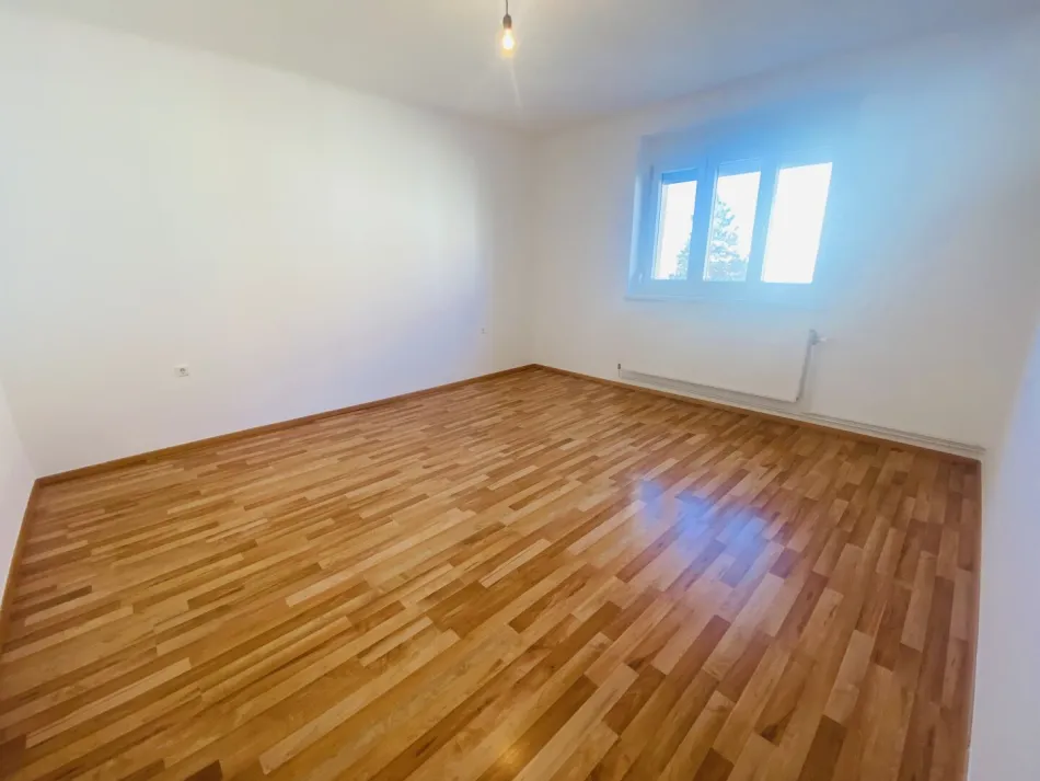 Helle 1-Zimmer-Wohnung! Ideal für Singles und Studenten! - Bild