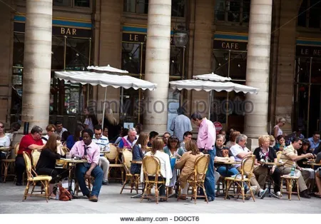 GROSSER GASTGARTEN ERTRAGREICHES BEKANNTES CAFE RESTAURANT GASTROTEL IMMOBILIEN - Titelbild