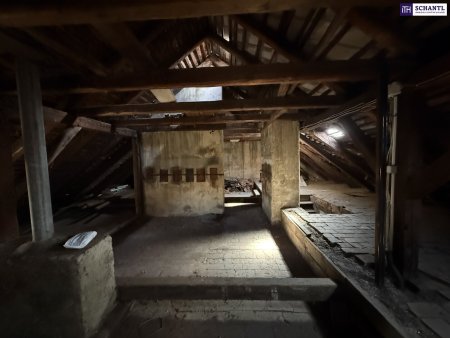 Bauen Sie sich Ihre Maisonette-Wohnung - 49m² Bestandswohnungen + ca. 53m2 baugenehmigter Rohdachboden