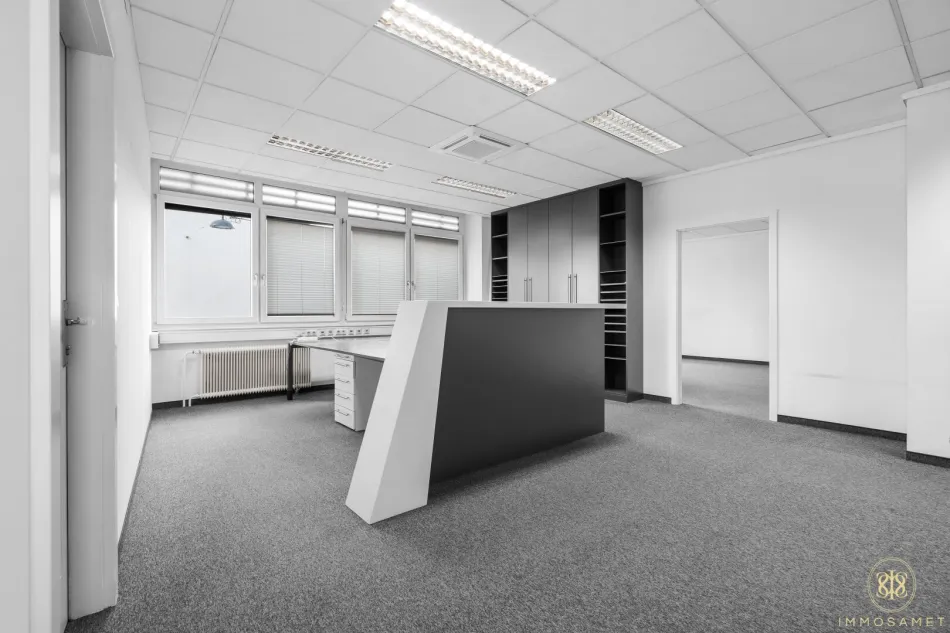 Modernes Büro / Ordination mit Klimaanlage, Lastenaufzug & Stadtblick in 1130 Wien zu mieten! - Titelbild