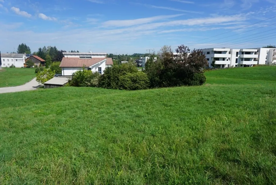 Baugrund - zur Gänze erschlossen - kein Bauzwang - Titelbild