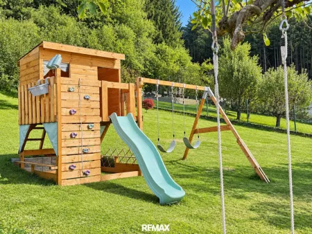 Spielturm Garten