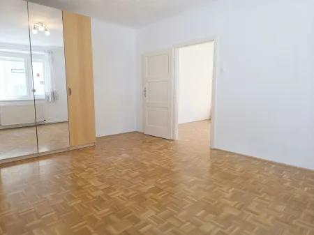 Blick durch den Schlafraum