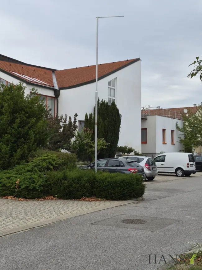 Anlegerhit! Büro/Geschäft/Wohnhaus RENDITE rund 11%: - Bild