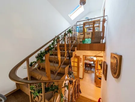 Treppe ins Dachgeschoss