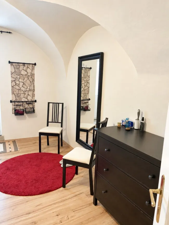 Attraktive Wohnung in bester Zentrumslage von Neunkirchen - Bild