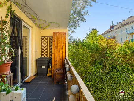 Wohlfühloase * Moderne 3-Zimmer-Wohnung mit Loggia und Elektrokamin in Ruhelage