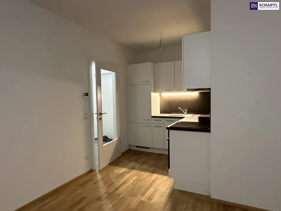 Ihr neues Wohnglück: Sonnige 2-Zimmer-Wohnung mit Traum­balkon, Tischlerküche und Tiefgarage! - Titelbild