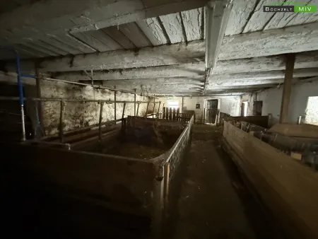 Stallgebäude EG
