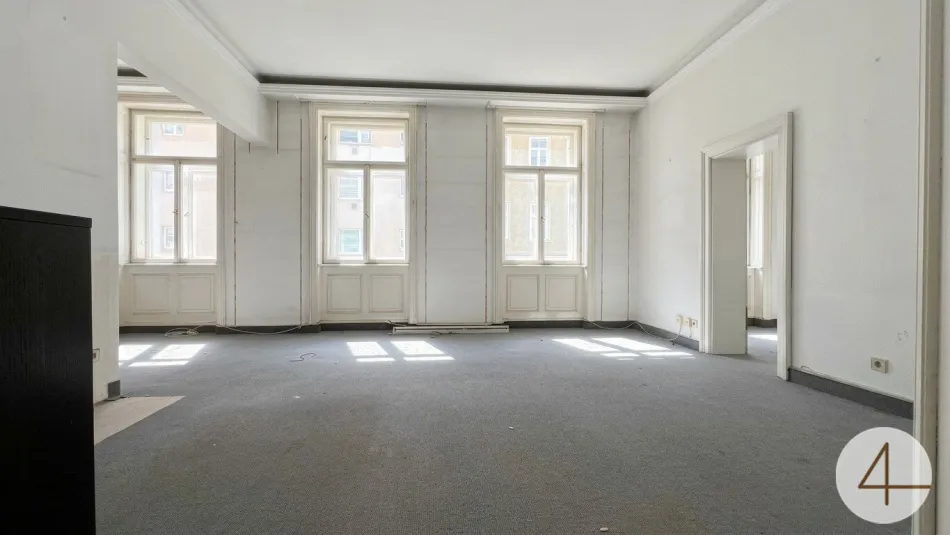 U4 ums Eck - sanierungsbedürftige 3-Zimmer-Altbauwohnung im Alsergrund - Seitenstraße Ruhelage - Titelbild