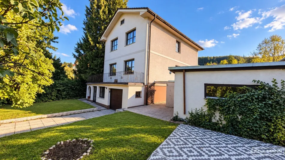 GABLITZ | GEPFLEGTES EINFAMILIENHAUS MIT GARTEN, TERRASSEN & GARAGE IN RUHELAGE AM HAUERSTEIG | ZELLMANN IMMOBILIEN - Bild