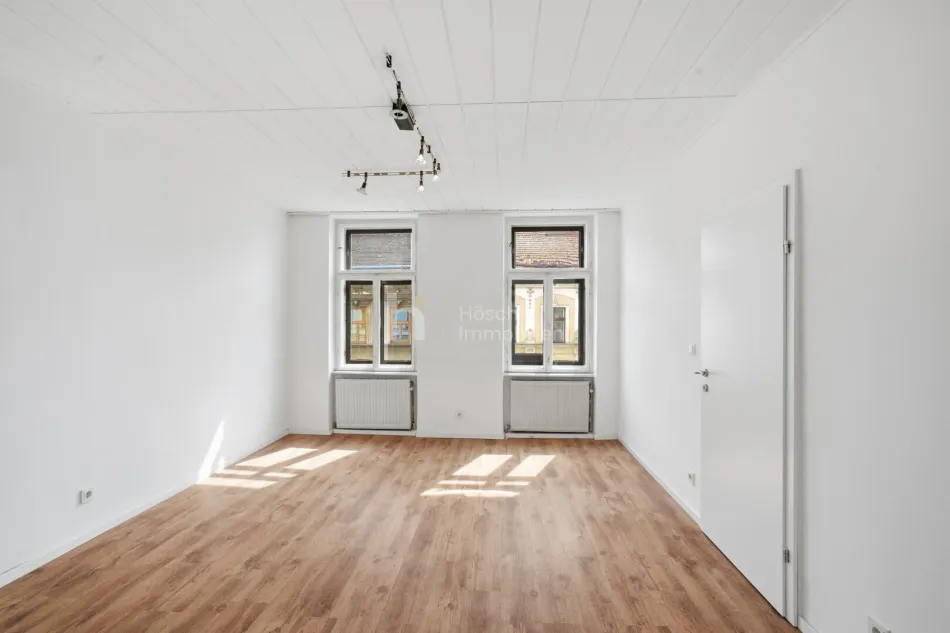 Zwei Häuser, ein Ensemble | Altbau mit Lift und Innenhöfen im Fünfzehnten - Titelbild