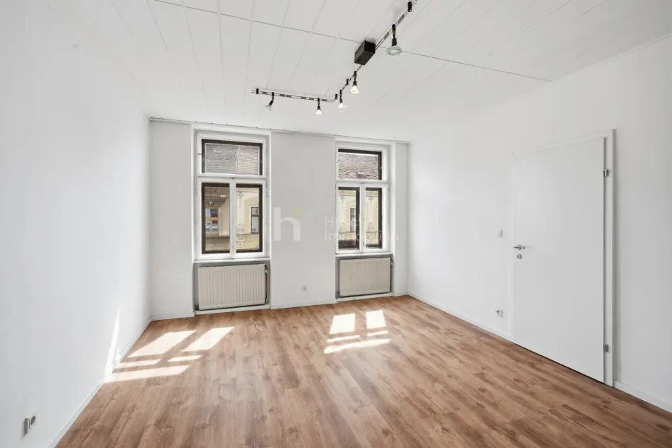 Zwei Häuser, ein Ensemble | Altbau mit Lift und Innenhöfen im Fünfzehnten - Bild