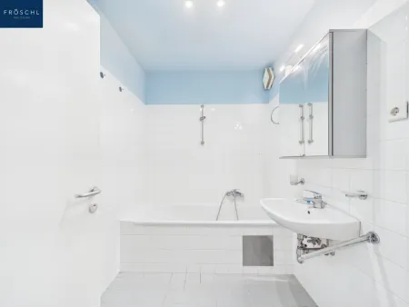 Blick ins Badezimmer - Pic 1