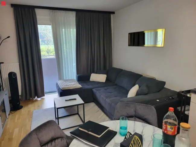 Ein Platz an der Sonne – Wohngenuss mit XL-Loggia - Bild