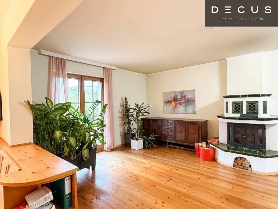 DOPPELHAUS I GRÜNRUHELAGE MIT IDYLLISCHEN GARTEN I GARAGE I WALLBOX I KELLER - Bild