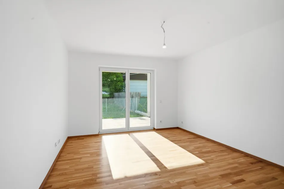 Gartenwohnung mit großem Wohnbereich und Terrasse in Reichenau - Bild