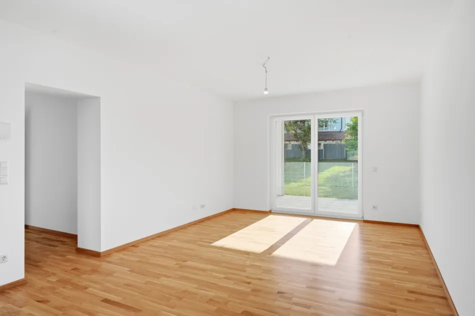 Gartenwohnung mit großem Wohnbereich und Terrasse in Reichenau - Bild