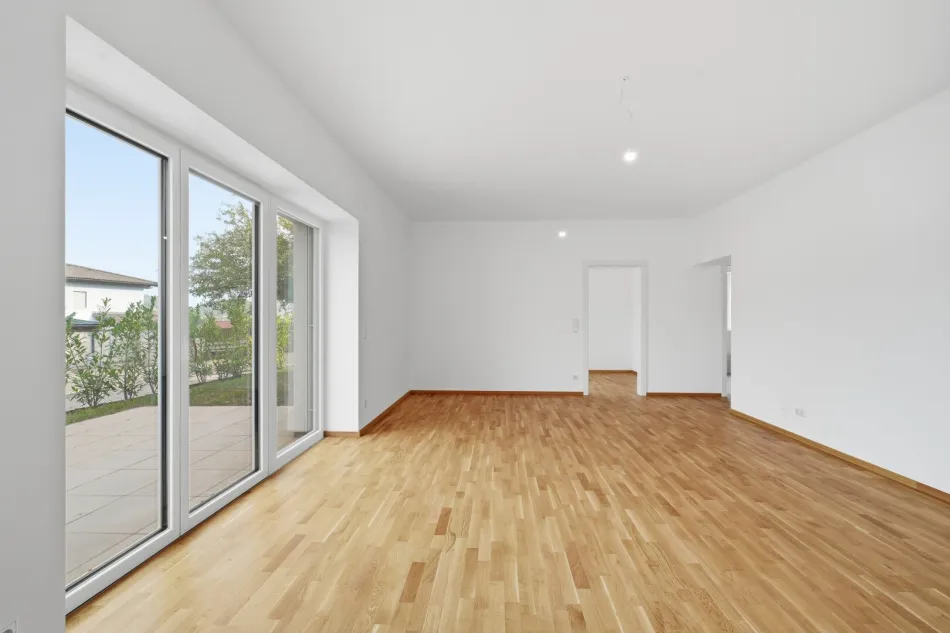 2-Zimmer-Gartenwohnung mit Terrasse und großem Bad in Reichenau - Bild