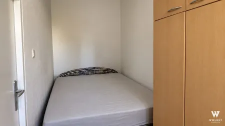 Großzügige 4,5-Zimmer-Wohnung | Für Familie oder WG-geeignet | U1-Nähe