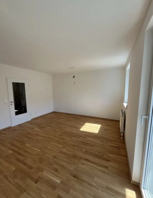 Anleger aufgepasst!! Komplett Sanierte Wohnung - Beste Lage - Bild