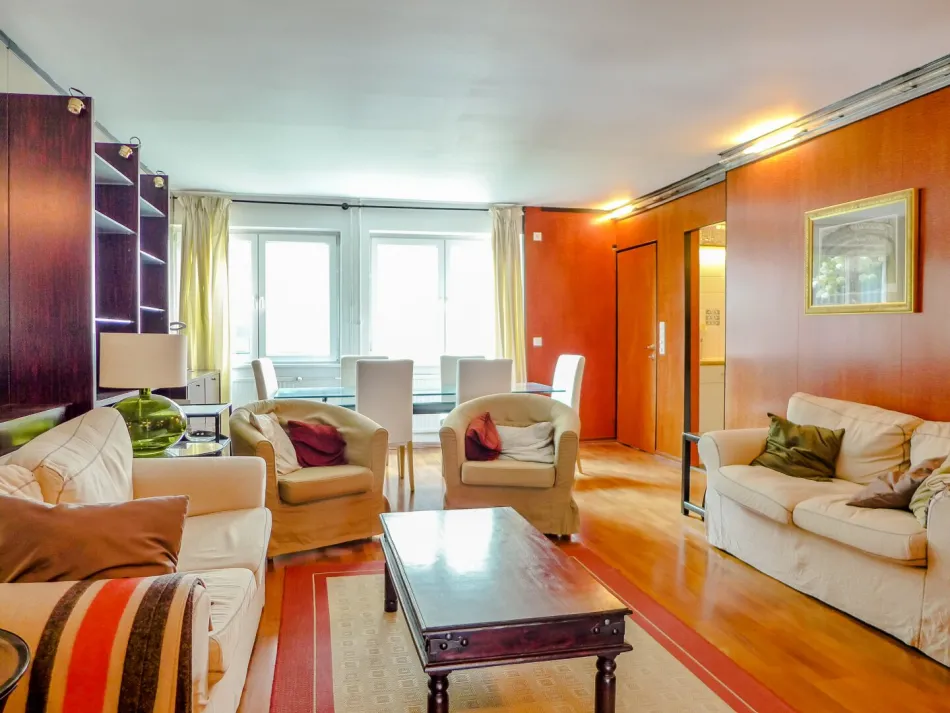 Moderne 2 Zimmer Wohnung in 1080 Wien - Helle 2-Zimmer-Wohnung mit optionalem Garagenstellplatz - Titelbild