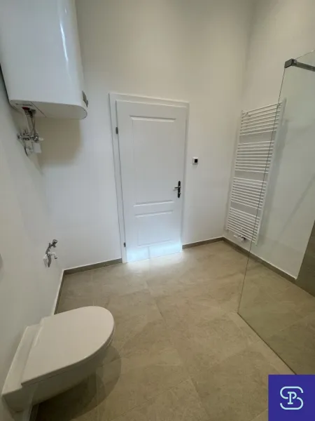 Badezimmer 2