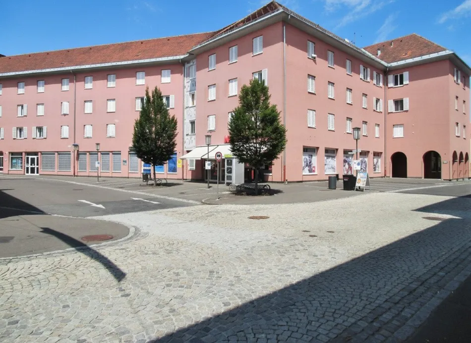 Gebäudeansicht außen