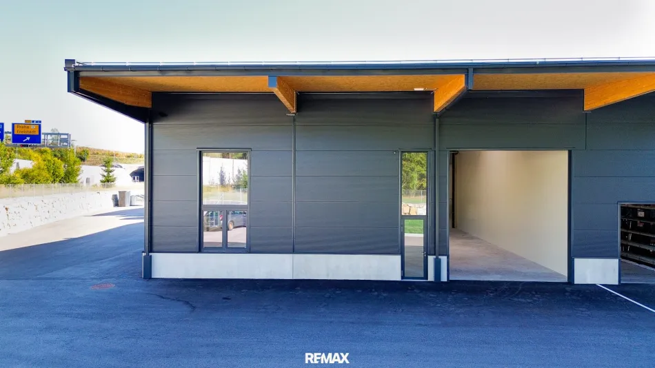 Betriebspark S10-Pernau - Gewerbehalle