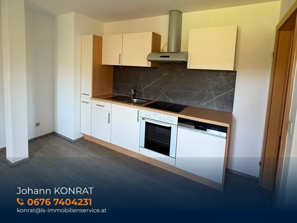 Helle 3-Zimmer-Wohnung mit Carport und Kellerabteil in Unterrohr - Titelbild