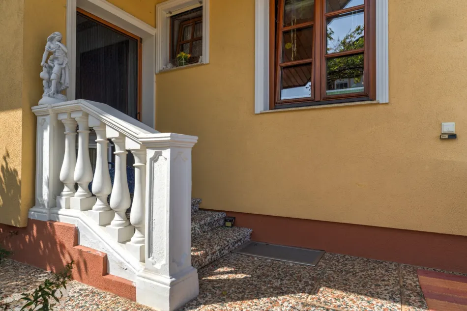 ALL INCLUSIVE - Viel Platz, Swimming Pool, Ruhelage und vieles mehr! - Traumhaus in Enzersdorf an der Fischa - Bild