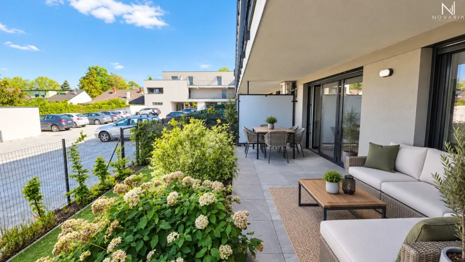 Neuwertige 4-Zimmer-Gartenwohnung mit großer Loggia & Stellplatz - Titelbild
