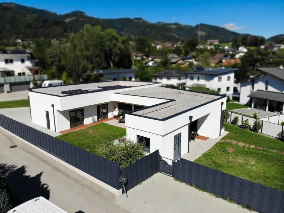 Exklusiver Bungalow in Kapfenberger Toplage – 230 m² auf einer Ebene, Doppelgarage und große Terrasse - Bild