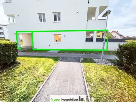 Hauszugang und EG-Wohnung