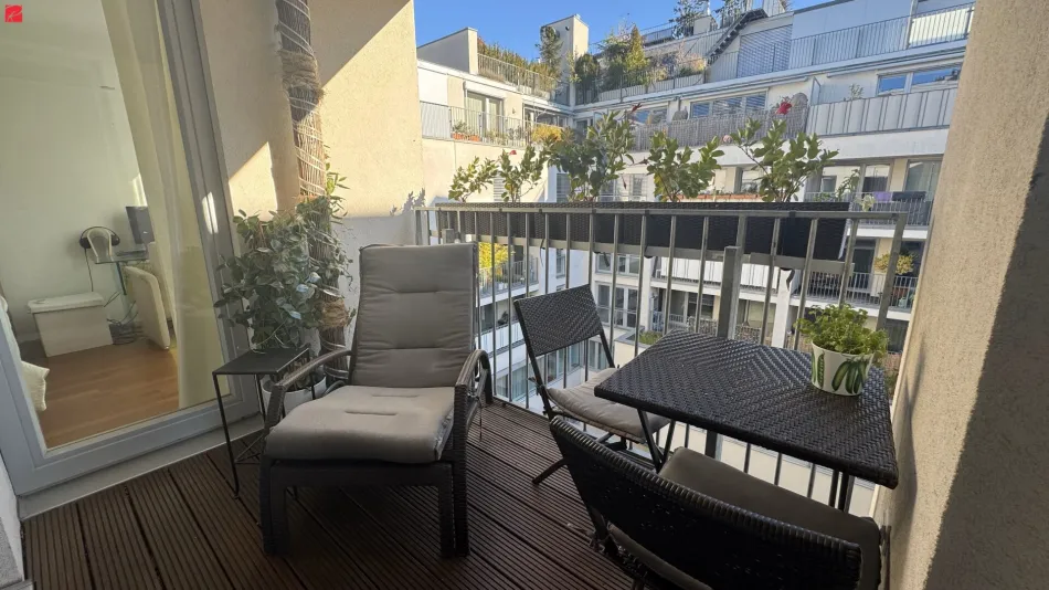 Moderne, ruhige Stadtwohnung mit Loggia und Tiefgaragenstellplatz! - Titelbild
