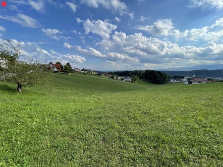 Bauen Sie, bauen Sie! Baugrund mit attraktiver Aussicht